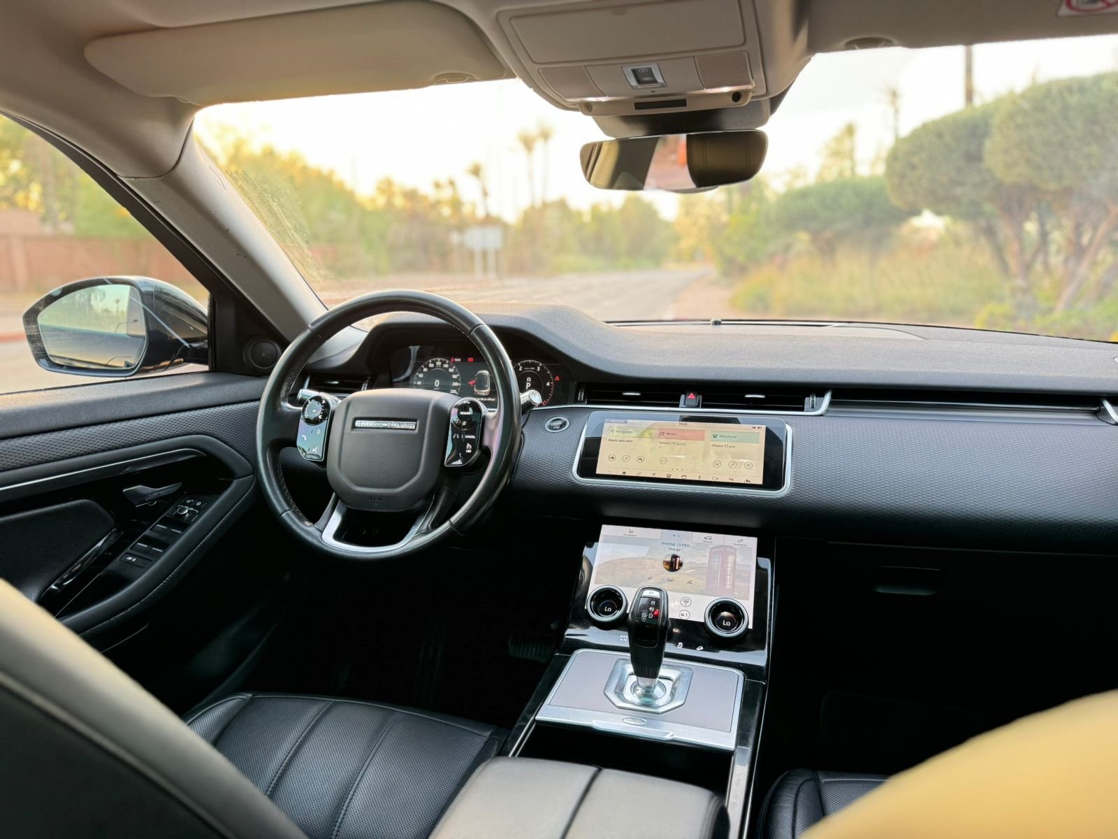 Lazrak auto Range rover evoque 2019 